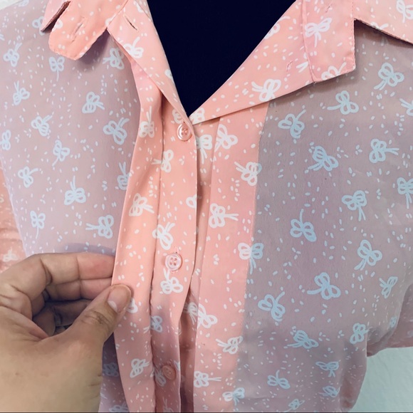 Vintage Bow Button Down - Picture 3 of 5